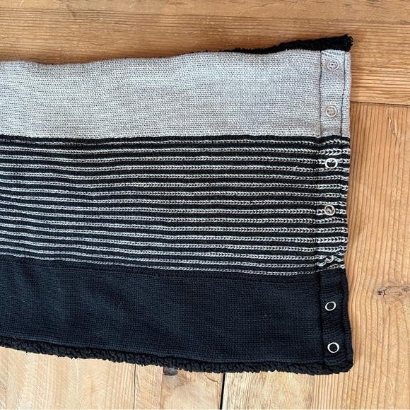 Ivivva by Lululemon Girls Snow Salutation Scarf - Picture 3 of 10